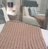 Stylish Luxury Chunky Knit Throw